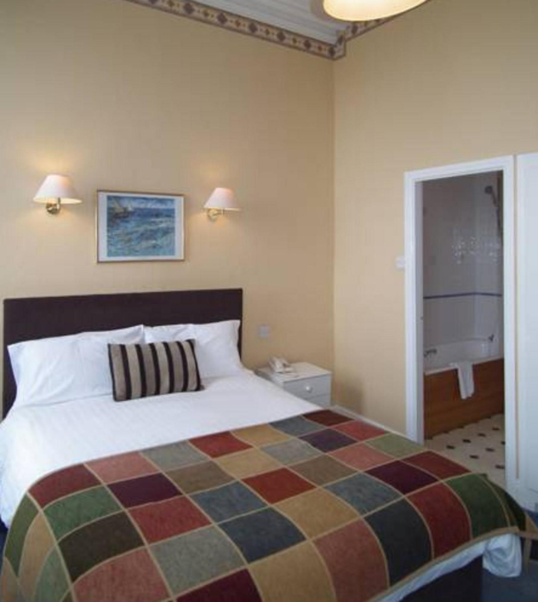 The North Euston Hotel Fleetwood Dış mekan fotoğraf