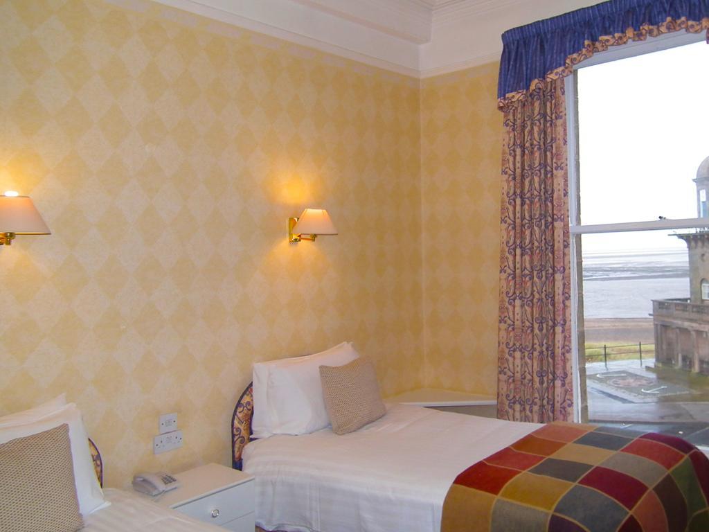 The North Euston Hotel Fleetwood Dış mekan fotoğraf